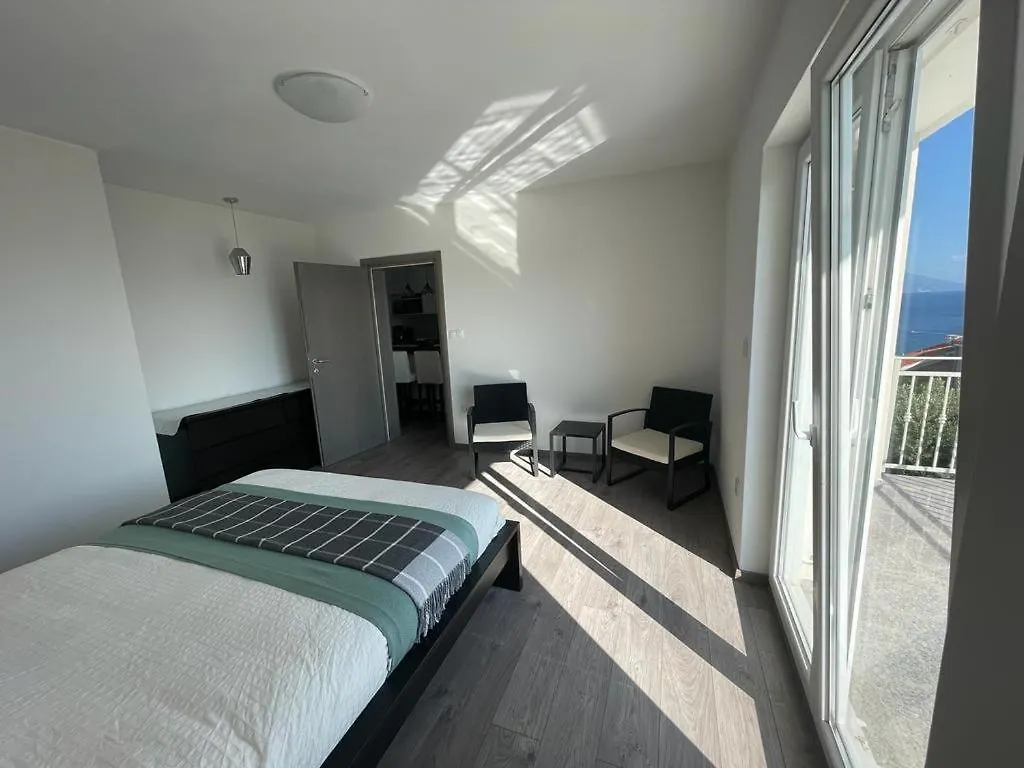 Apartment Apartman Vieler Sterne Novi Vinodolski Croatia